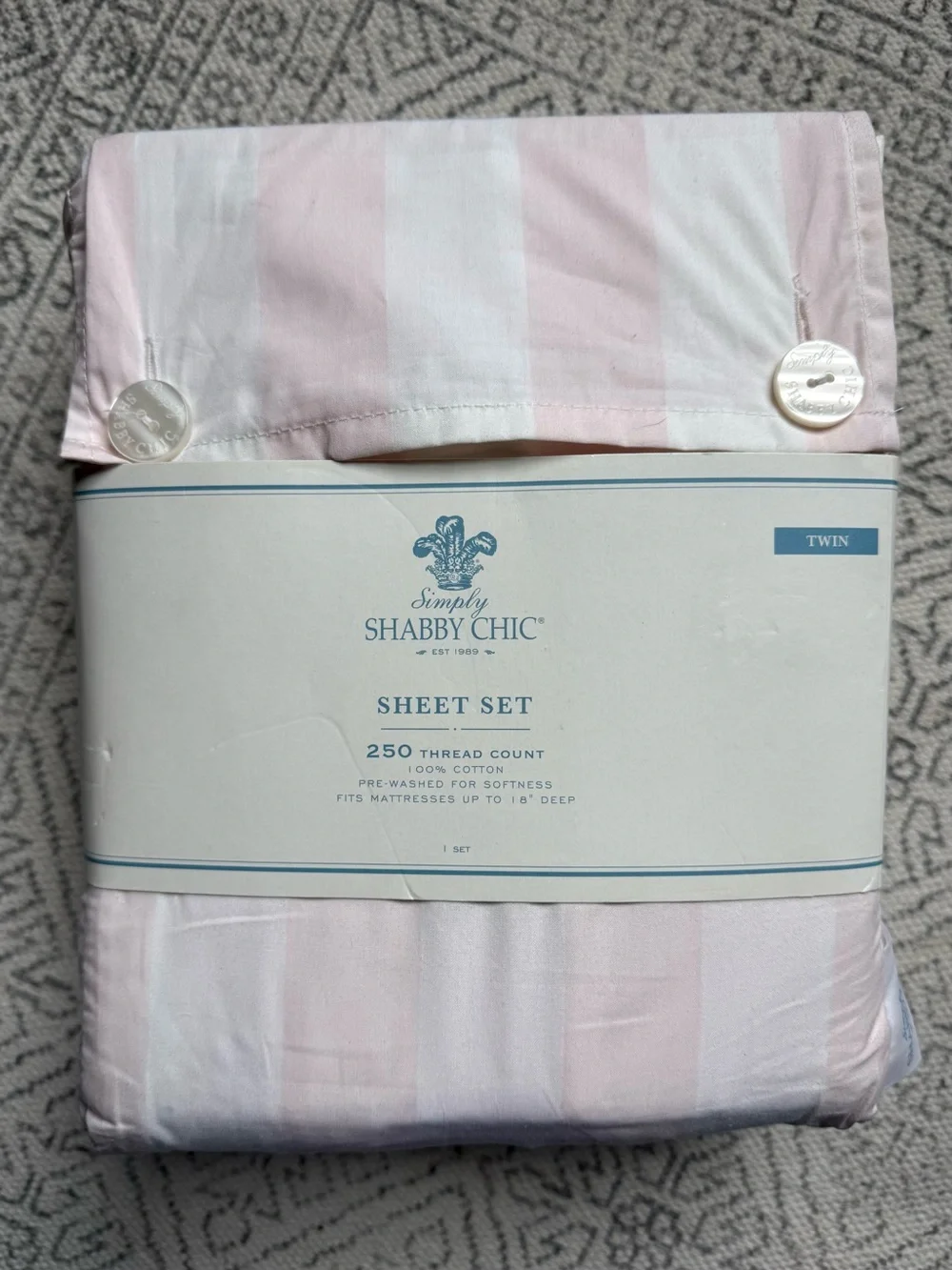 NWT - Simply Shabby Chic cotton sheets - Twin